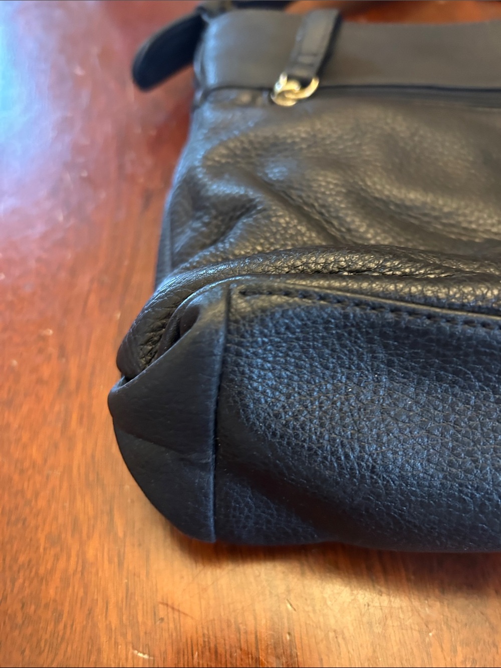 Stone & Co Classic Black Leather Crossbody Bag Gold Hardware EUC - Picture 6 of 11